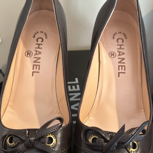 Chanel Brown 3inch heel - Picture 5 of 5